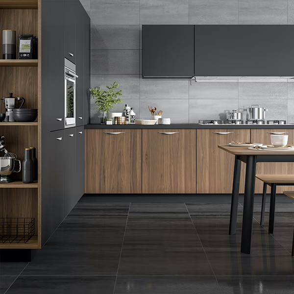 Lựa chọn tông màu đen cho không gian phòng bếp thêm phần sang trọng