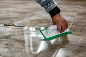 10 mẫu gạch lát nền phòng ngủ đẹp – Tạo không gian ấm áp và thư giãn 19 cha ron ymy scaled 1
