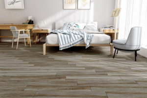 Xu hướng 2025 thiên về nâu khói ít mắt gỗ, vân thanh – sang trọng – tối giản.