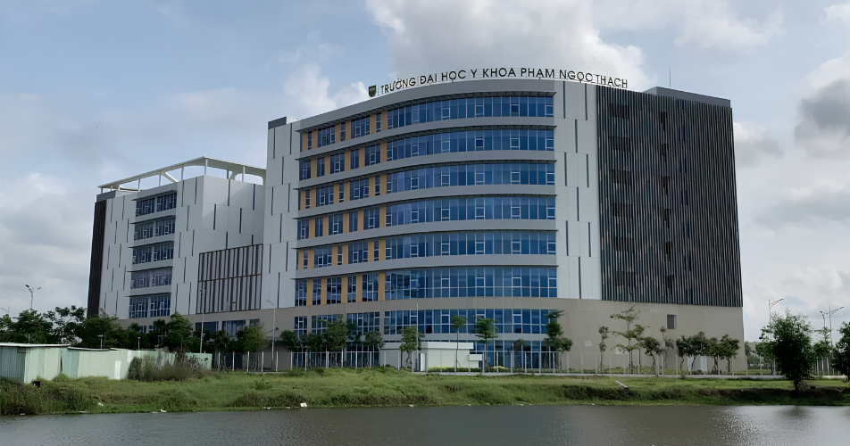 CÔNG TRÌNH CÔNG BỆNH VIỆN Y KHOA PHẠM NGỌC THẠCH