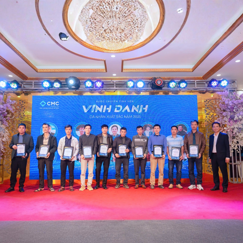 Hoạt động vinh danh